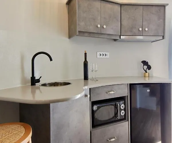 Hotel Aecon Éxo Goniá