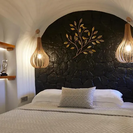 Aecon Hotel Éxo Goniá